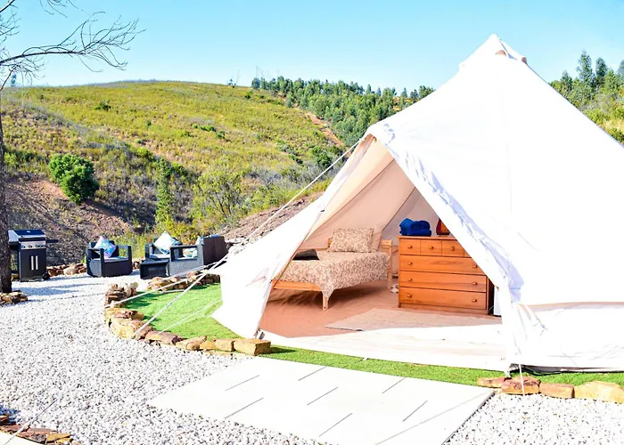 Quinta Glamping בית חווה Venda Nova (Faro)